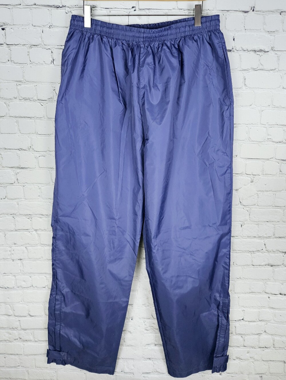 COLUMBIA | vintage lightweight packable nylon elastic waist wind pants